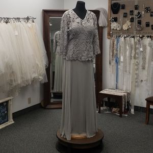 May Queen Couture mother of the bride gown 2XL